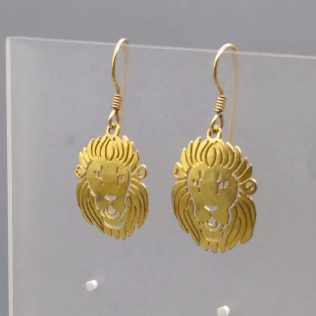 Wild Bryde Lion Earrings, Posts Face Only, Whimsical - Unofficial Africa Collector's Guide